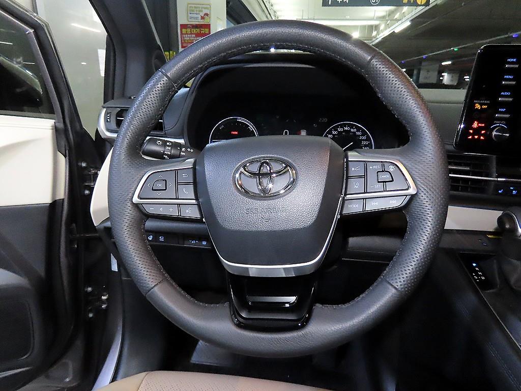 Toyota Siena - Vista 8