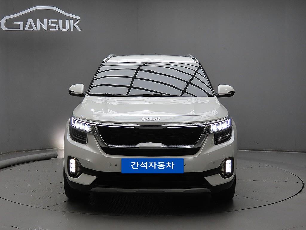 KIA Seltos 2023 Blanco - Importación desde Corea - HF Imports Iquique - Foto 1