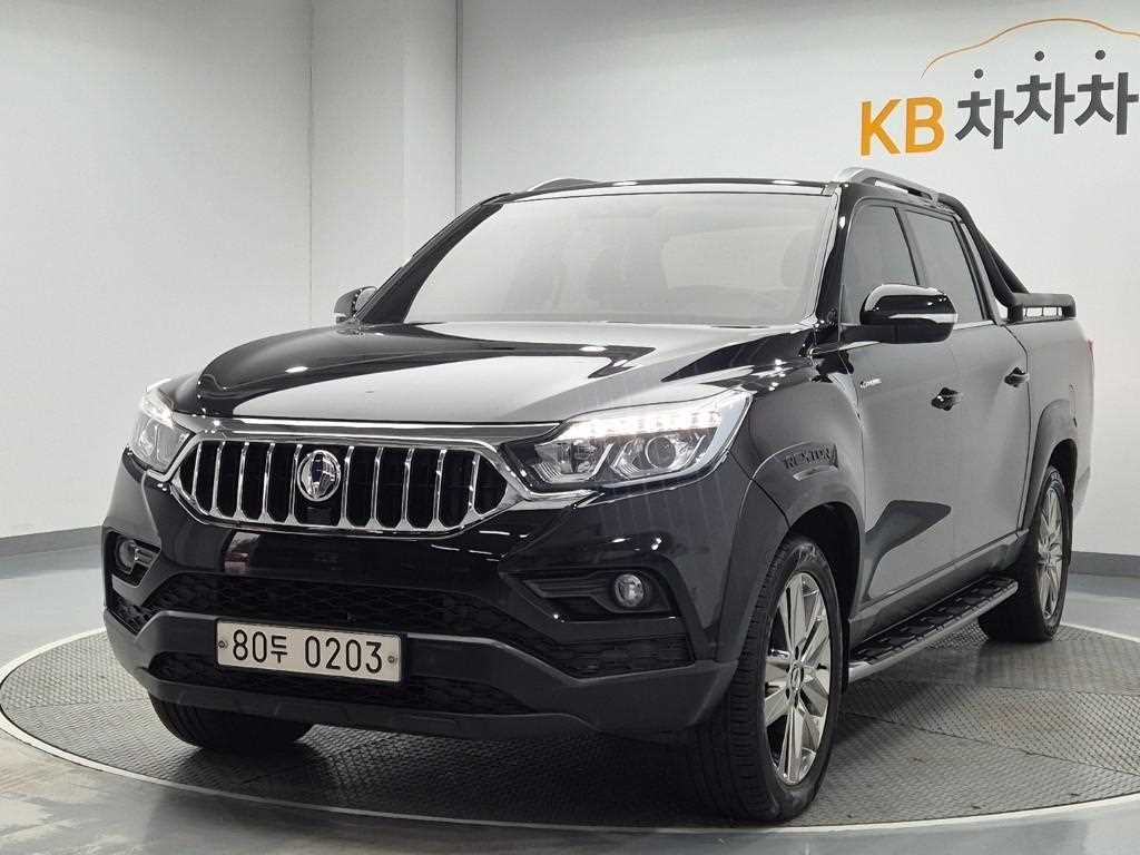Ssangyong Rexton 2019 Negro - Importación desde Corea - HF Imports Iquique - Foto 1