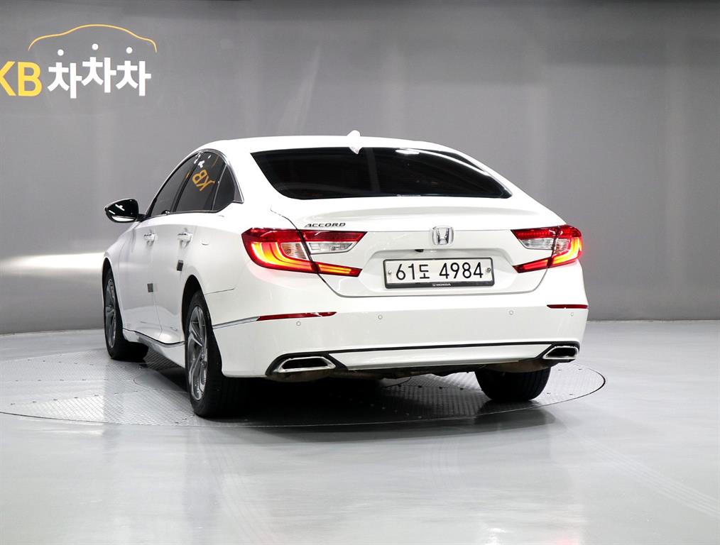 Honda Accord - Vista 4