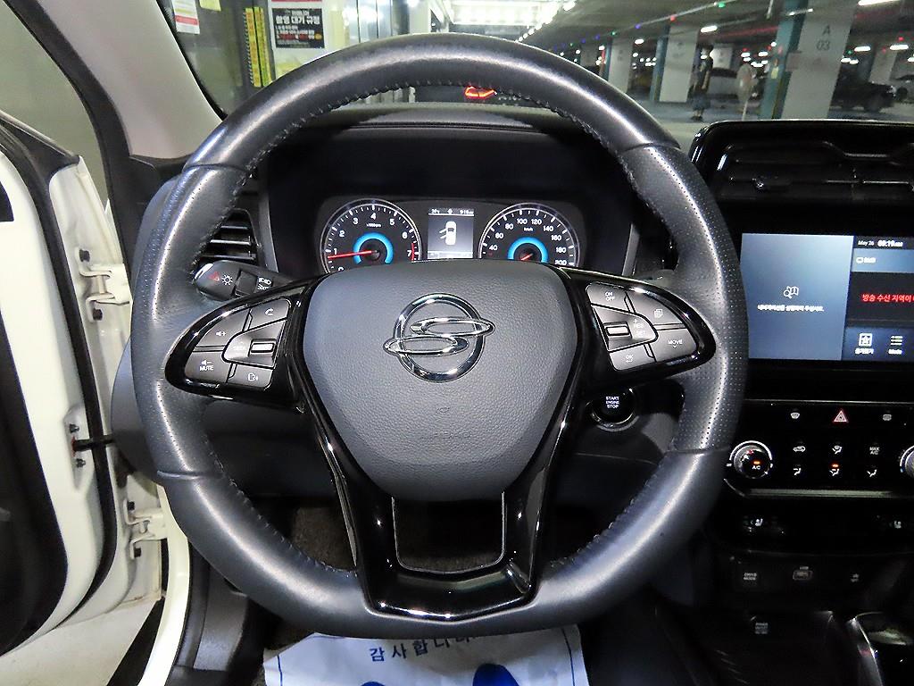 Ssangyong Tivoli - Vista 8