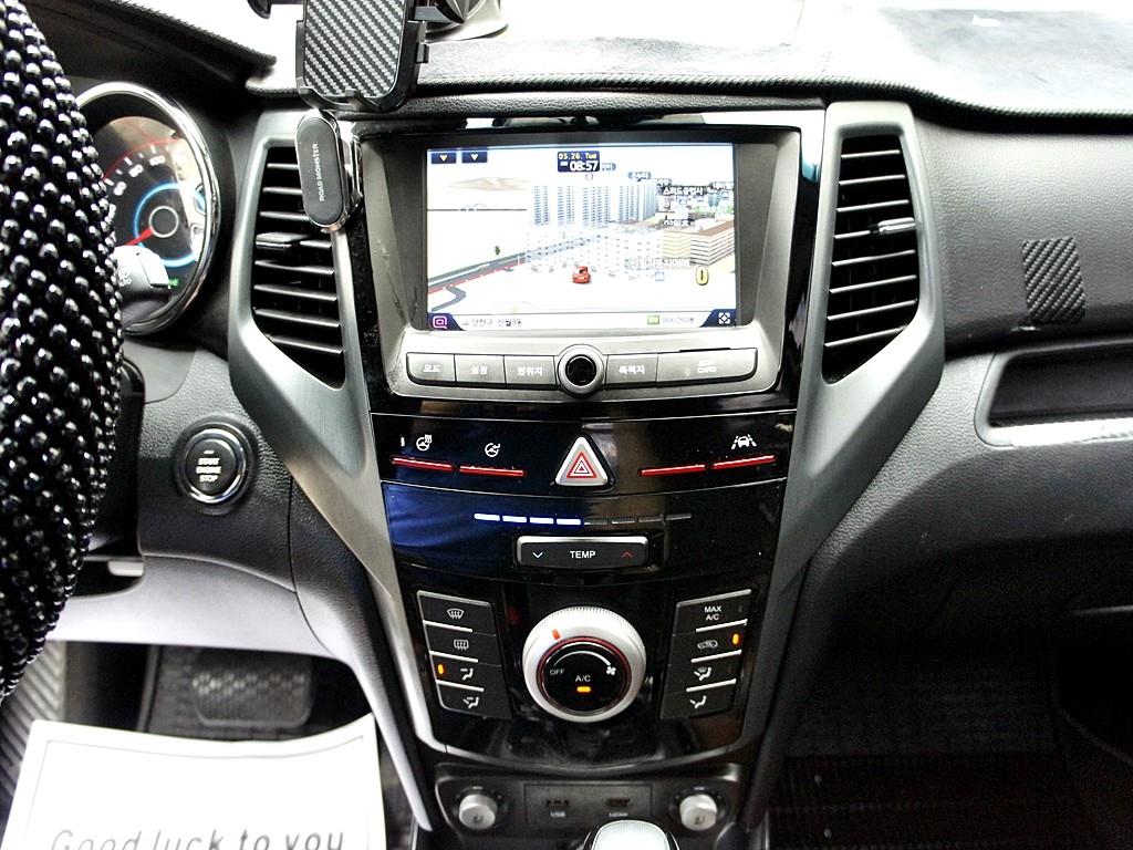Ssangyong Tivoli 2018 Gris - Importación desde Corea - HF Imports Iquique - Foto 10