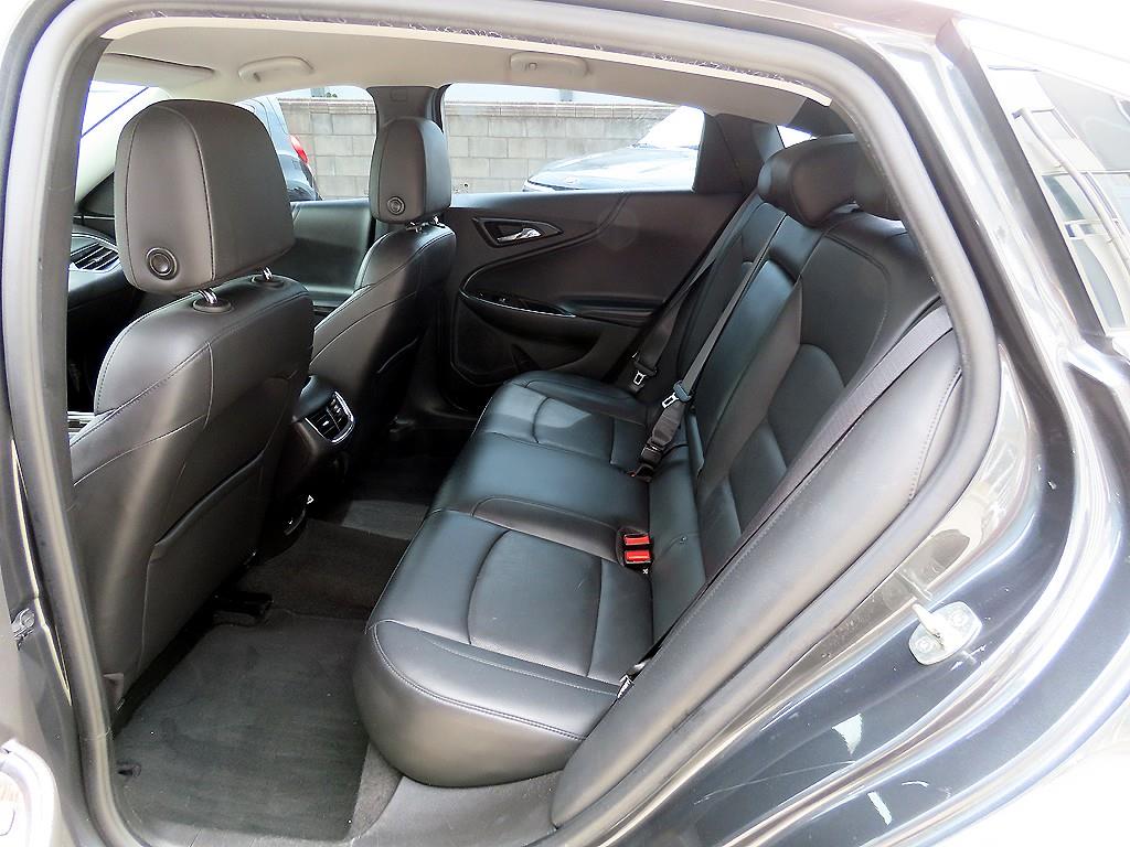 Chevrolet Malibu - Vista 6