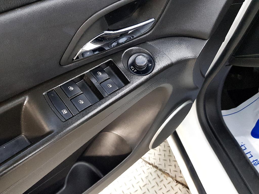 Chevrolet Cruise - Vista 11