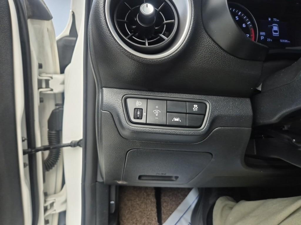 KIA K3 2019 Blanco - Importación desde Corea - HF Imports Iquique - Foto 17