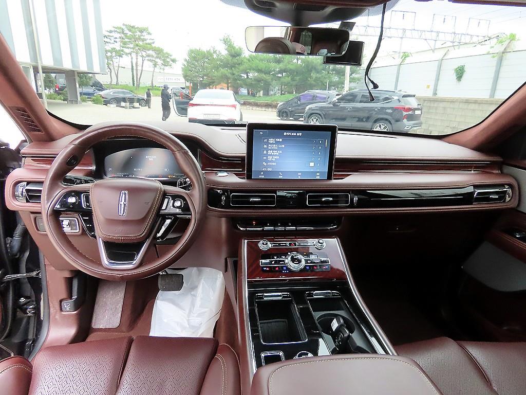 Lincoln Aviator - Vista 7