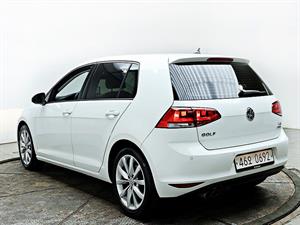 Volkswagen Golf - Vista 8