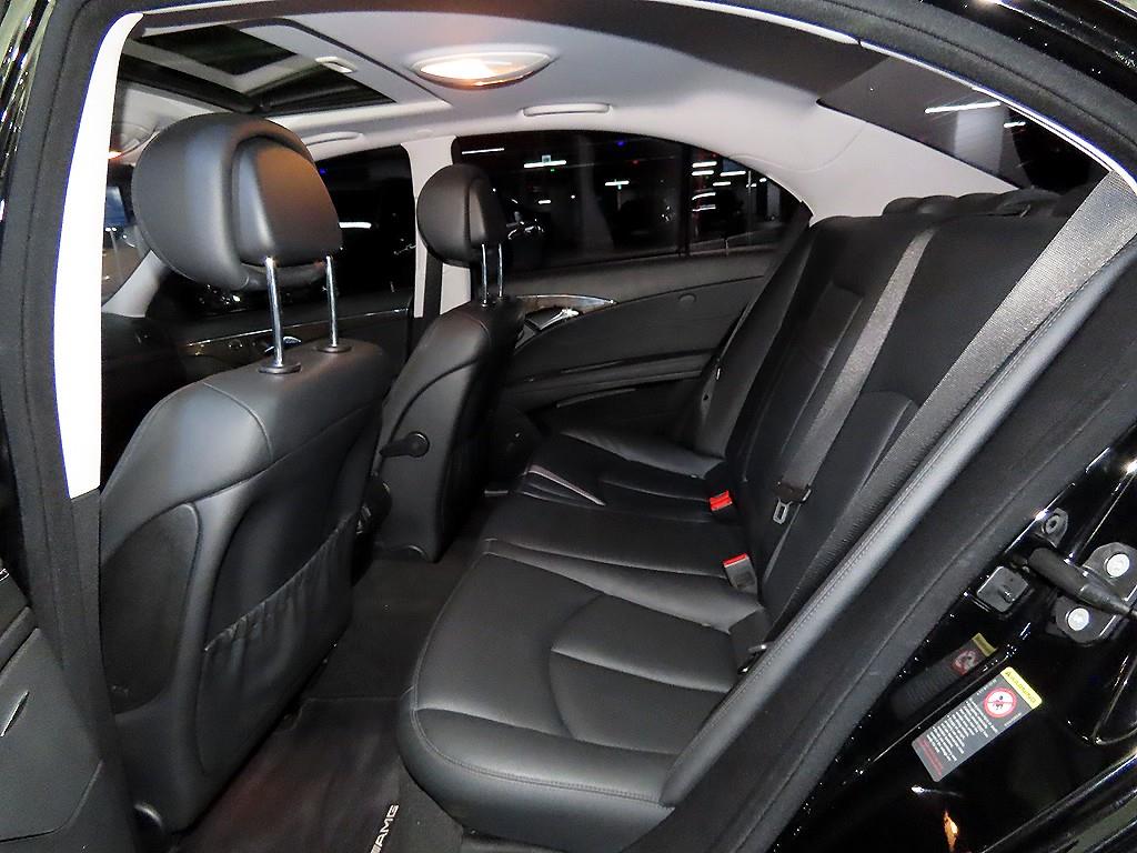 Mercedes Benz E class - Vista 7