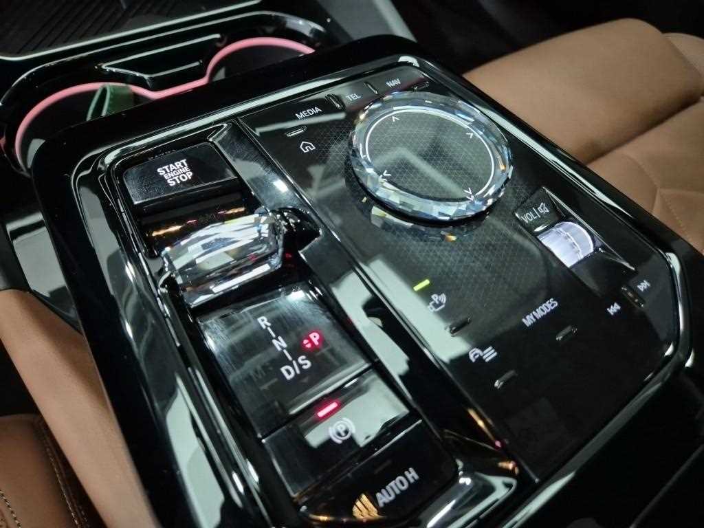 BMW 5 Series - Vista 8