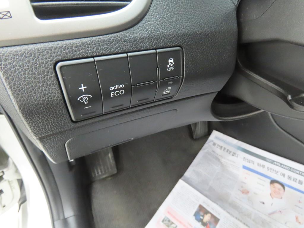 HYUNDAI i30 - Vista 10