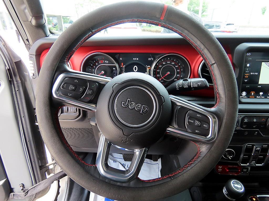 Jeep Wrangler - Vista 8