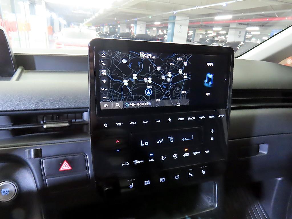 HYUNDAI Staria - Vista 11