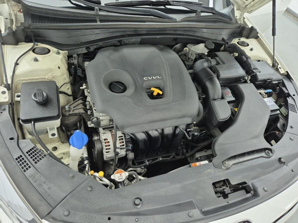 KIA K5 - Vista 6