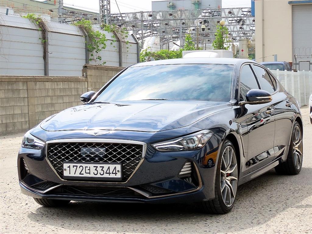 Genesis G70 - Vista 2