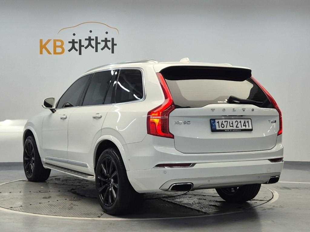 Volvo XC90 - Vista 2