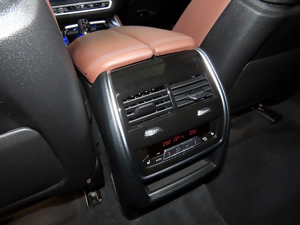 BMW X6 2023 Negro - Importación desde Corea - HF Imports Iquique - Foto 14
