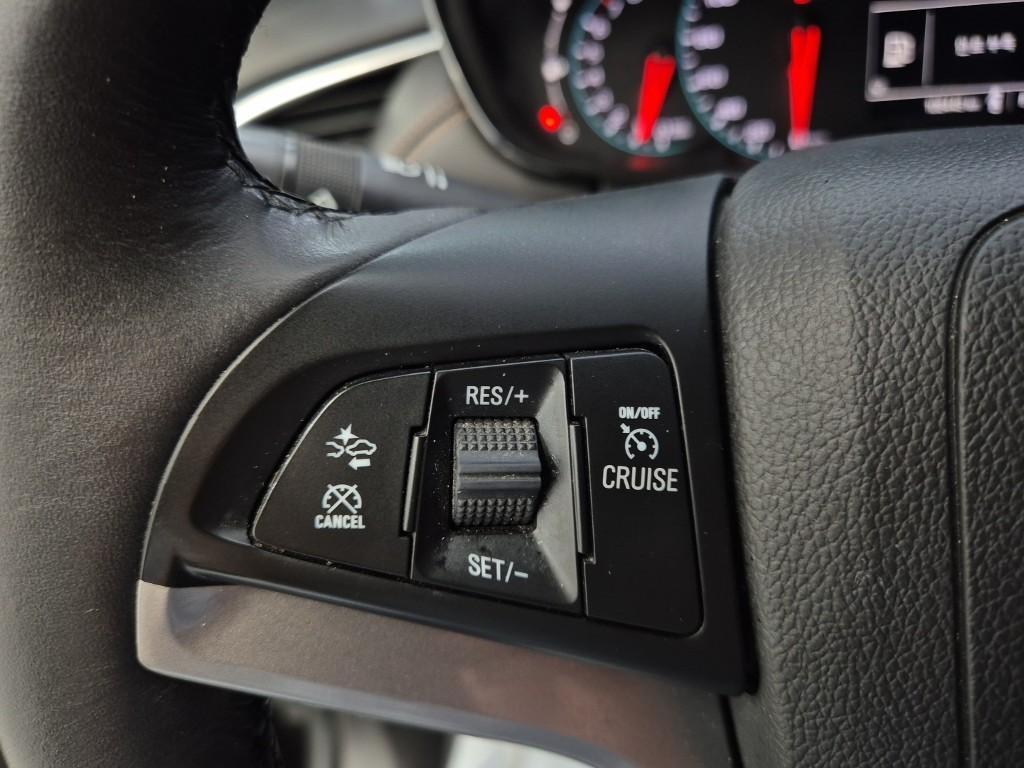 Chevrolet Trax 2018 Negro - Importación desde Corea - HF Imports Iquique - Foto 14