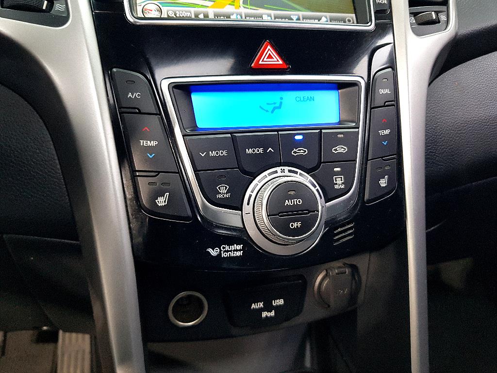 HYUNDAI i30 2014 Blanco - Importación desde Corea - HF Imports Iquique - Foto 13