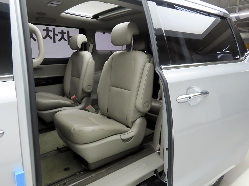 KIA Carnival 2019 Gris - Importación desde Corea - HF Imports Iquique - Foto 13