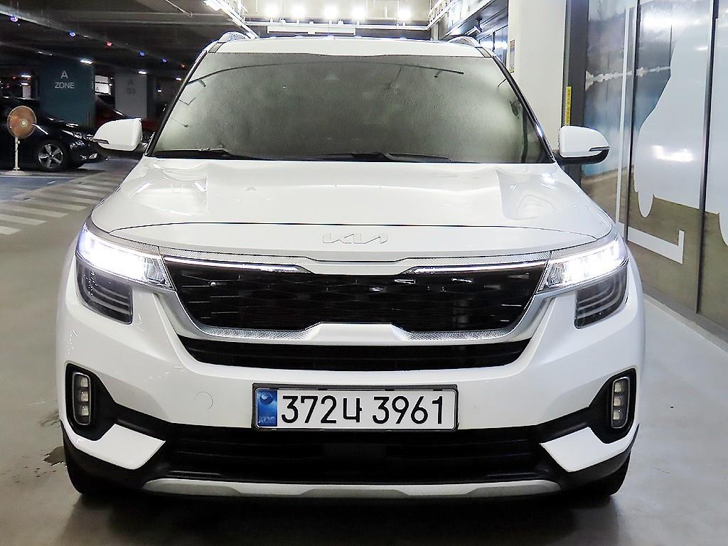 KIA Seltos - Vista 2