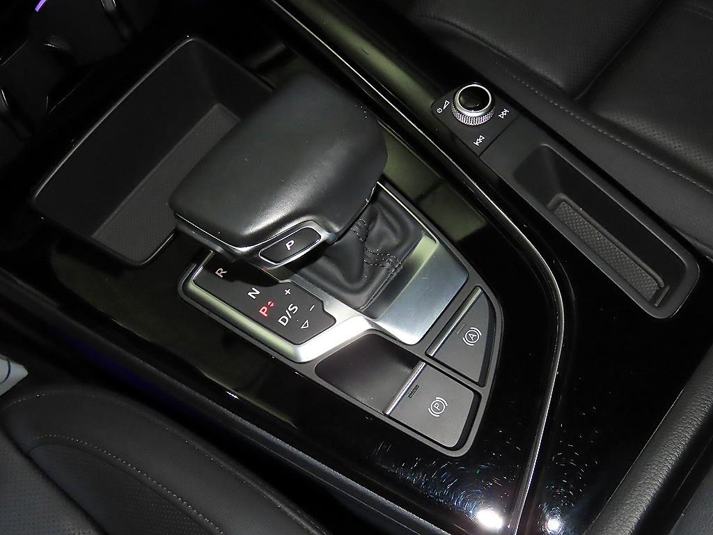 Audi A4 - Vista 12