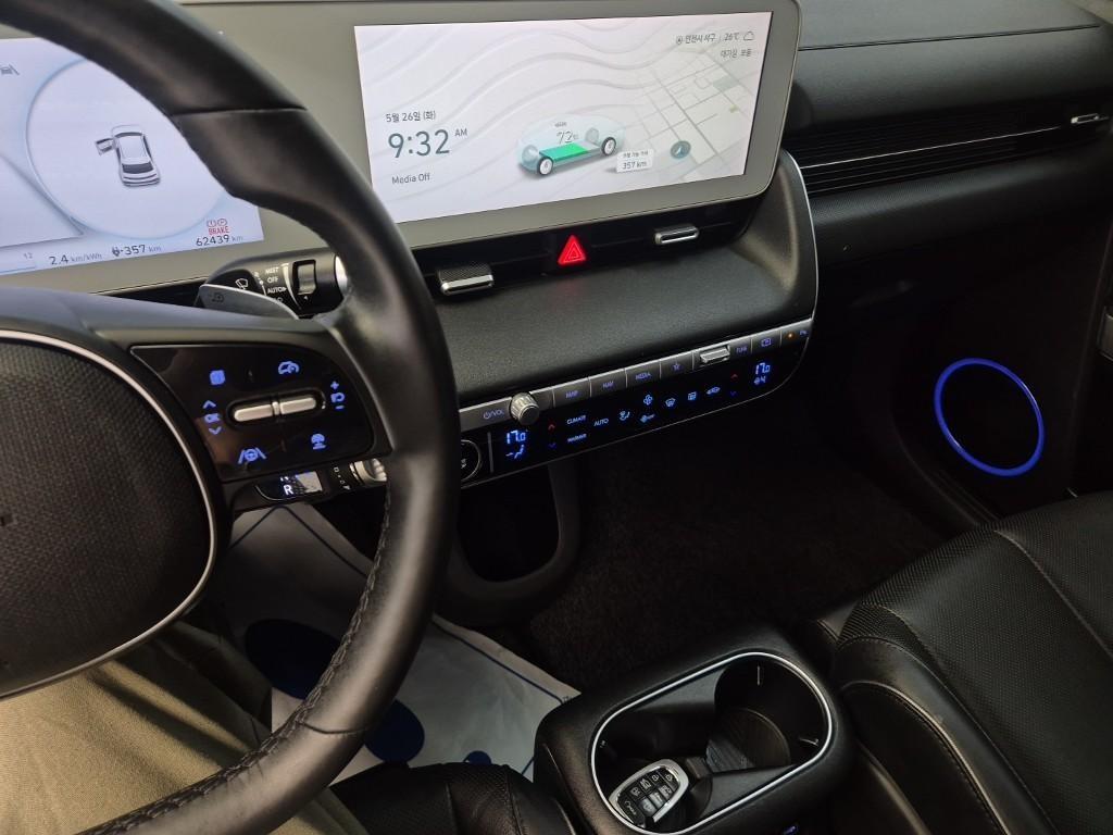 HYUNDAI Ioniq 5 - Vista 10