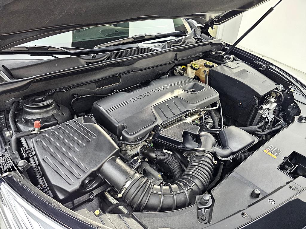 Chevrolet Malibu - Vista 6