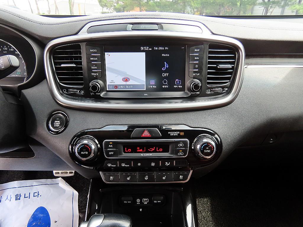 KIA Sorento 2018 Negro - Importación desde Corea - HF Imports Iquique - Foto 13