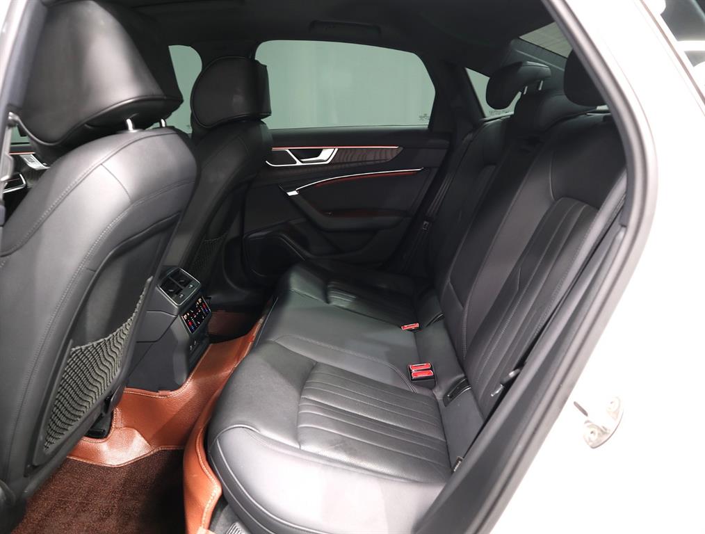 Audi A6 - Vista 10