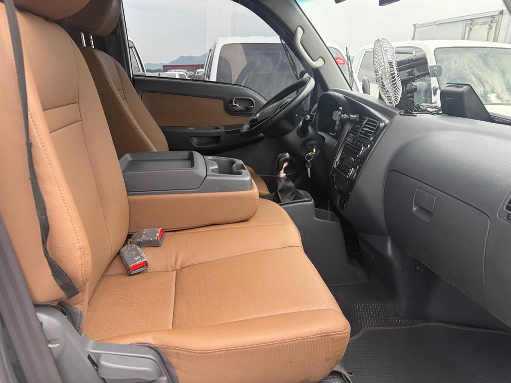 Small Truck Top_Wingbody 2022 Blanco - Importación desde Corea - HF Imports Iquique - Foto 13