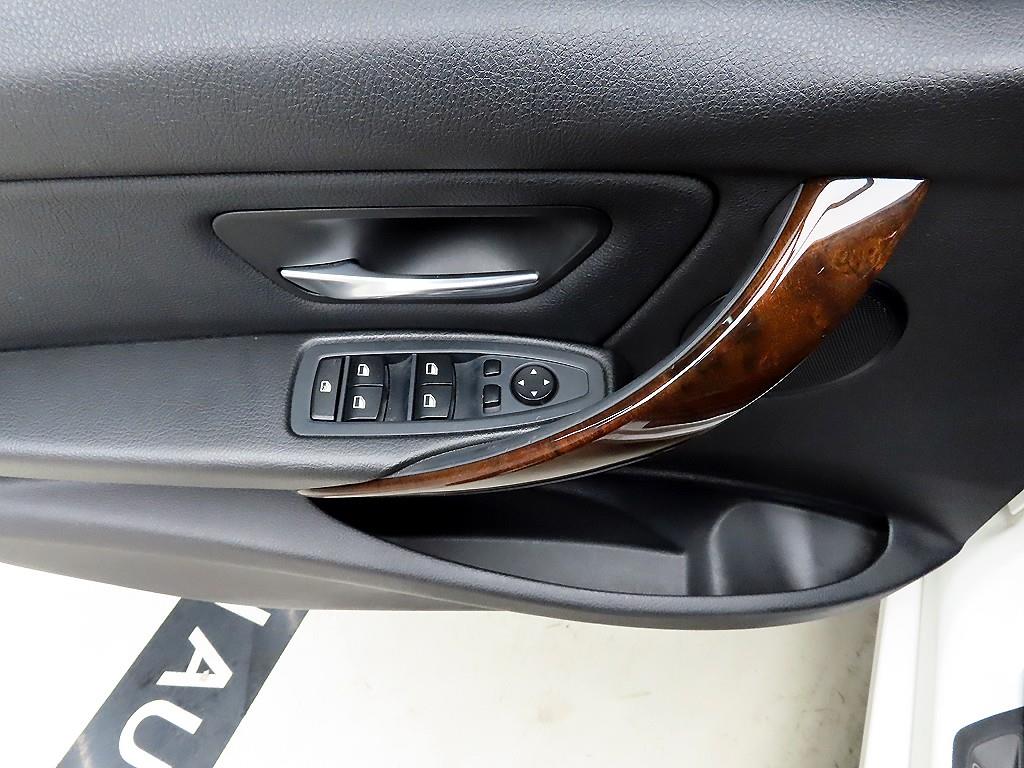 BMW 3 series - Vista 11
