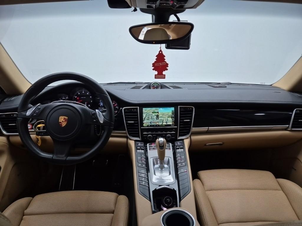 Porsche Panamera - Vista 7