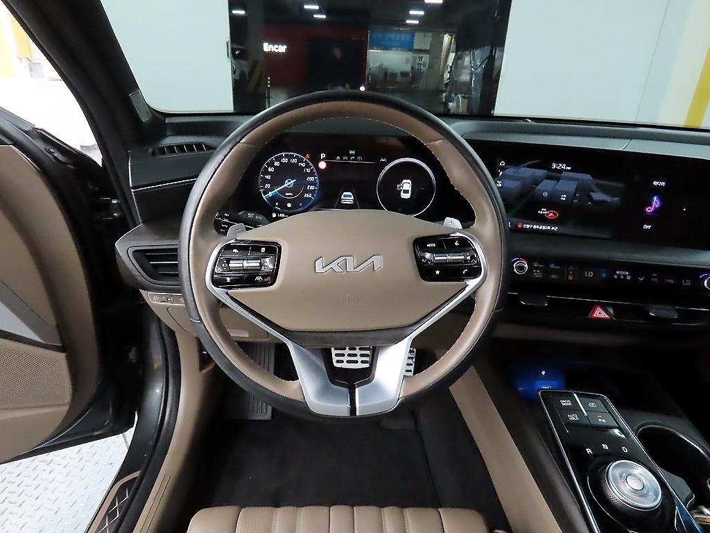 KIA K8 - Vista 9