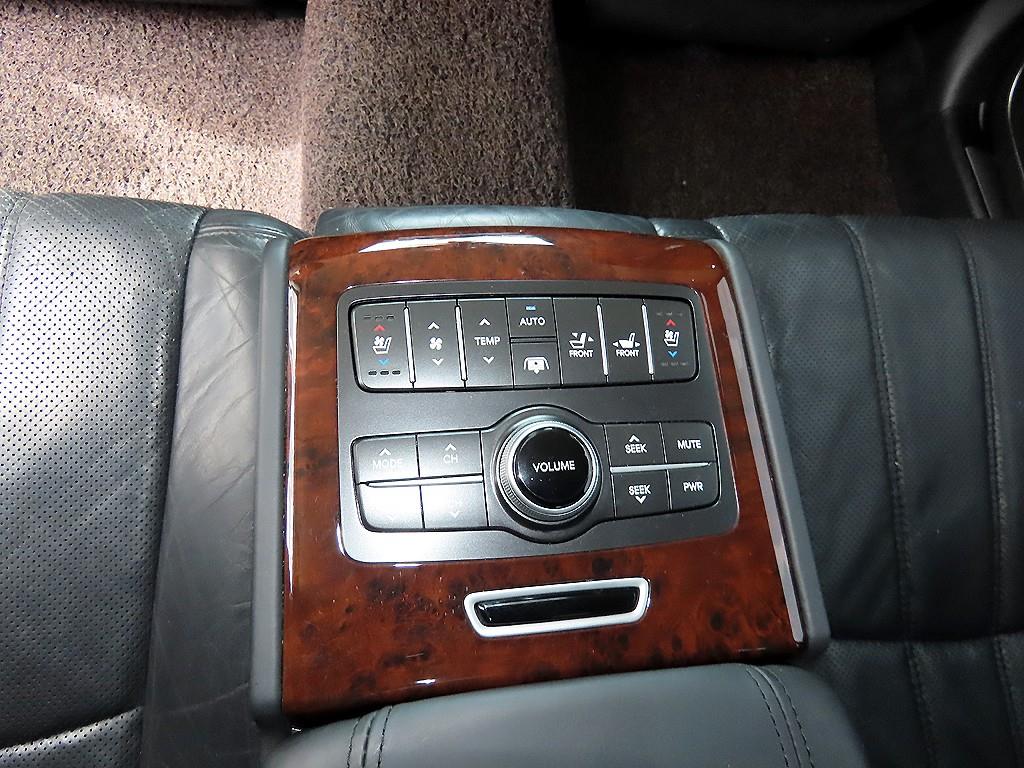HYUNDAI Equus 2012 Negro - Importación desde Corea - HF Imports Iquique - Foto 15