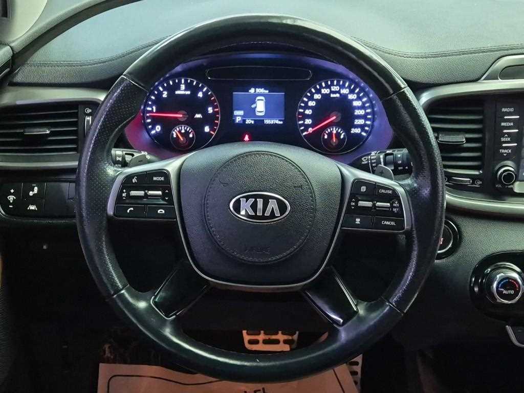 KIA Sorento - Vista 11