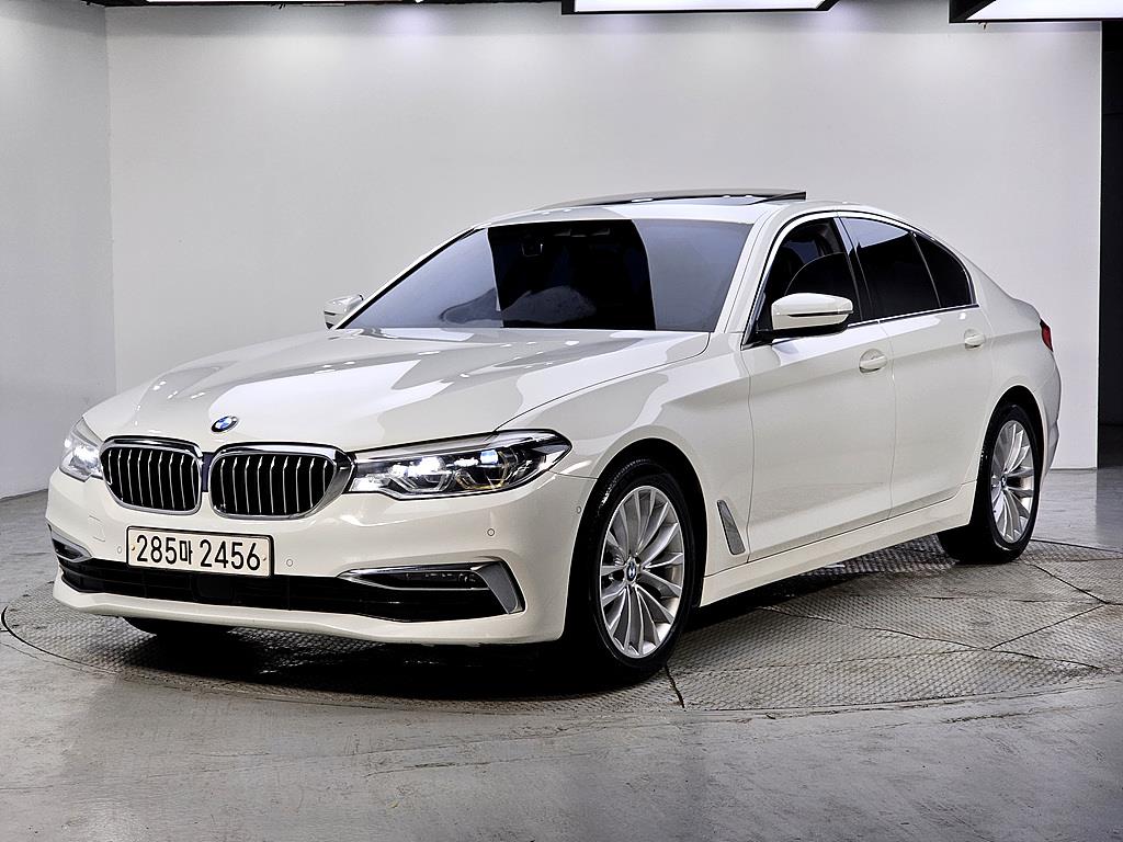 BMW 5 Series 2019 Blanco - Importación desde Corea - HF Imports Iquique - Foto 1