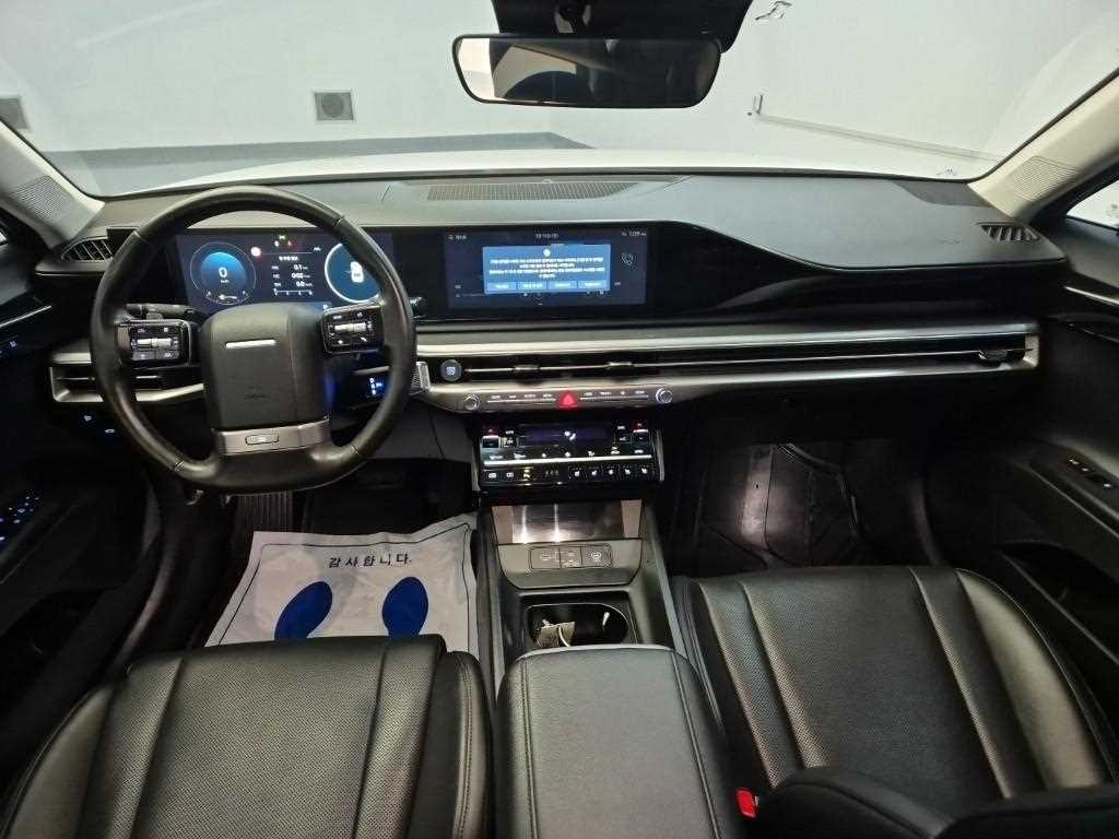 HYUNDAI Grandeur - Vista 7
