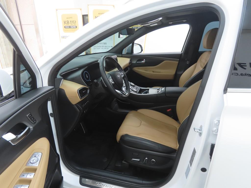 HYUNDAI Santa Fe - Vista 5