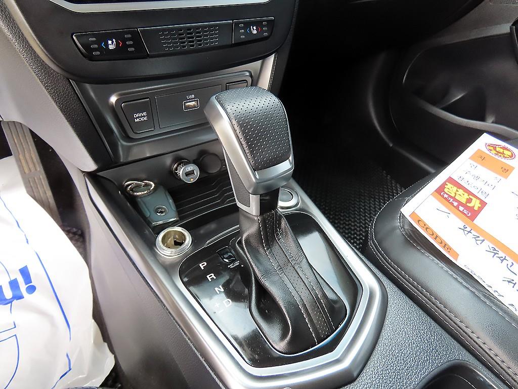 Ssangyong Tivoli - Vista 11