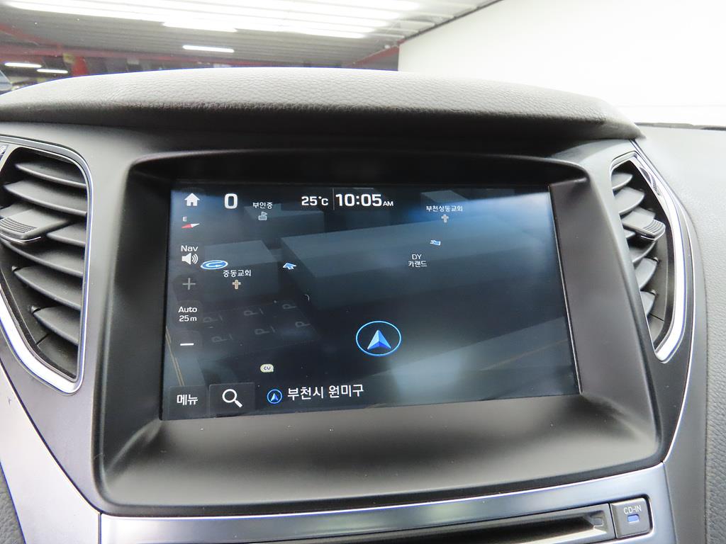 HYUNDAI Grandeur - Vista 11