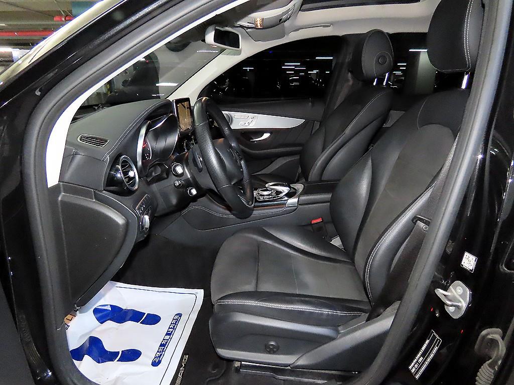 Mercedes Benz GLC Class - Vista 6