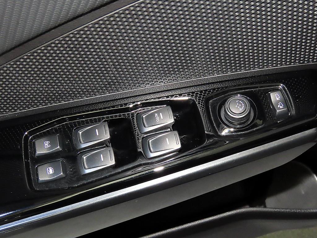 Ssangyong Tivoli 2021 - Importación desde Corea - HF Imports Iquique - Foto 14