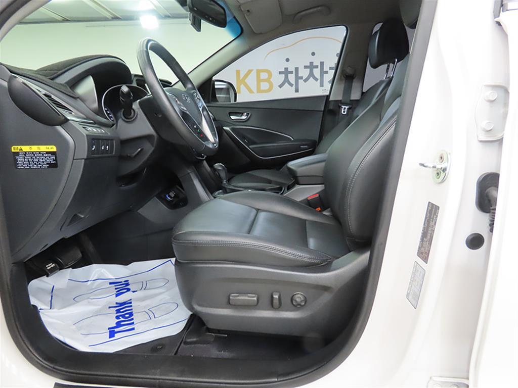 HYUNDAI Santa Fe - Vista 5