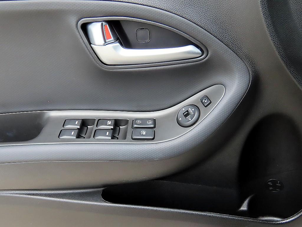 KIA Morning - Vista 11