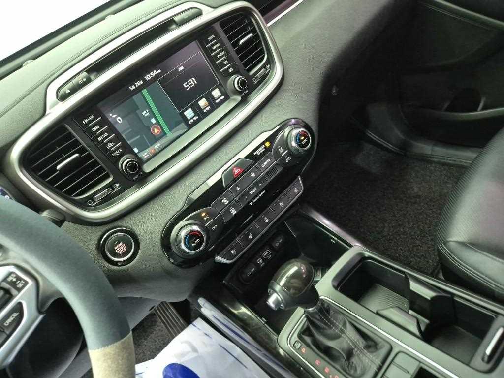 KIA Sorento - Vista 10