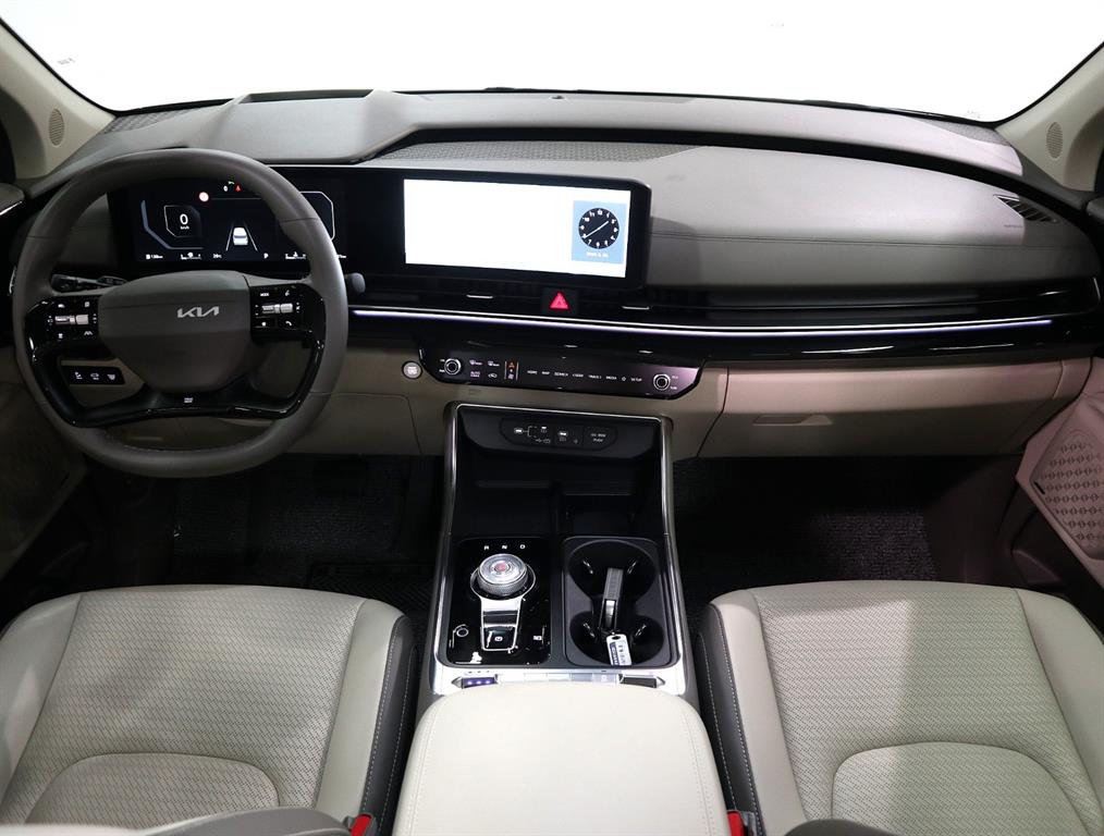 KIA Carnival - Vista 5