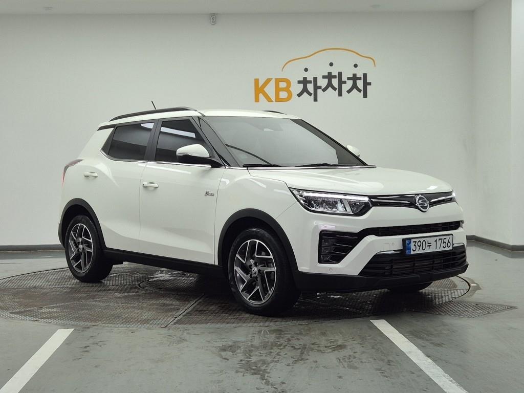 Ssangyong Tivoli - Vista 2