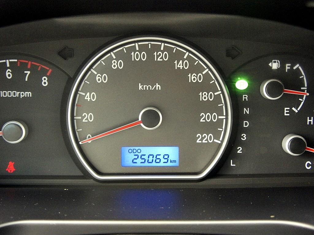 HYUNDAI Avante 2007 Gris - Importación desde Corea - HF Imports Iquique - Foto 9