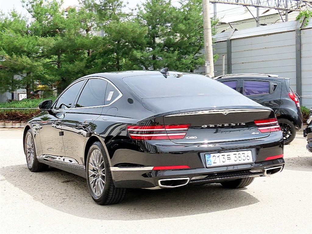 Genesis G80 - Vista 3