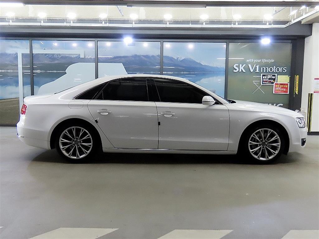 Audi A8 - Vista 3